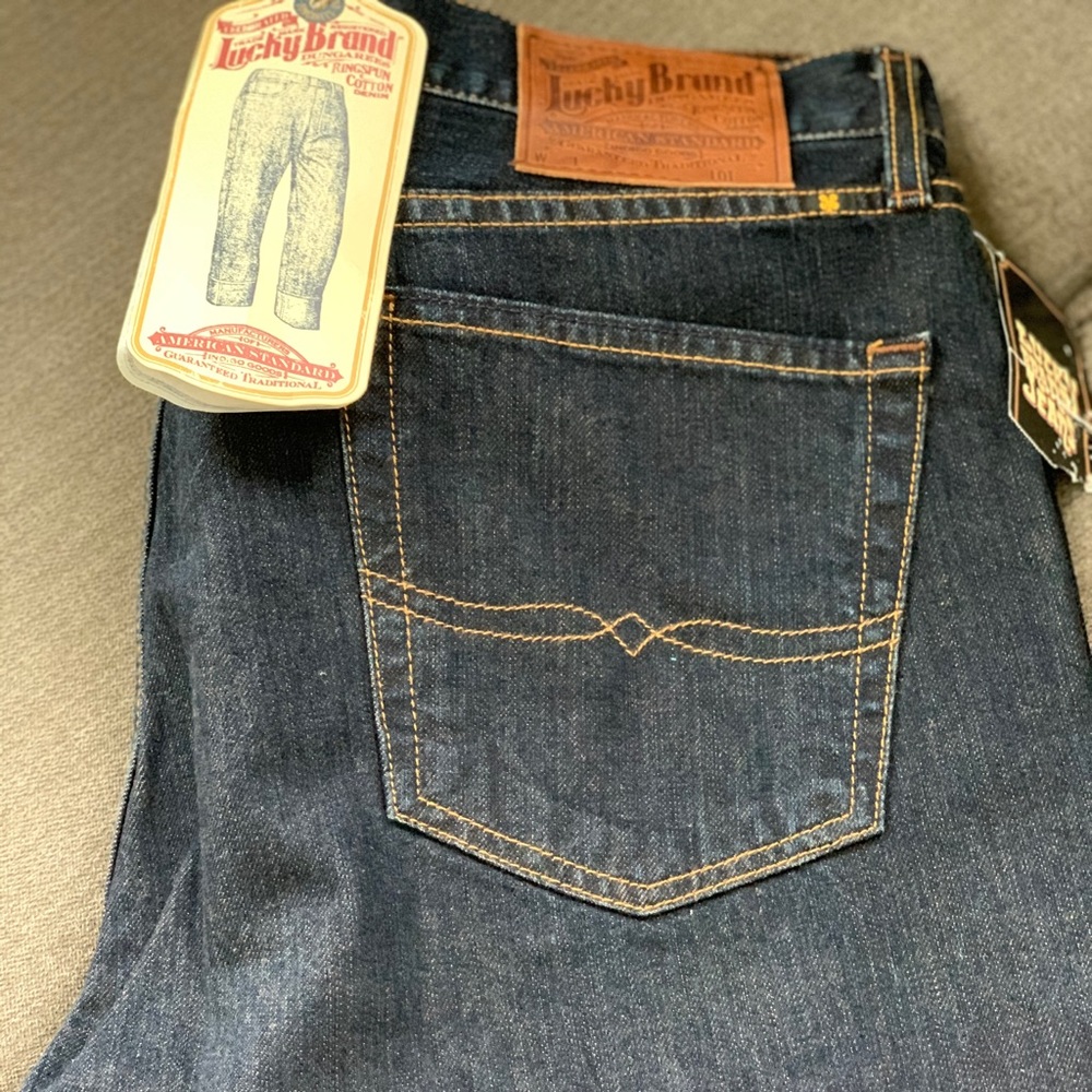 Lucky Brand Classic Straight Midrise Jeans 36x32